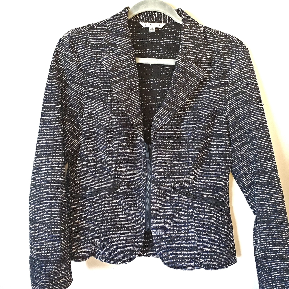CAbi mingled tweed zip front blazer